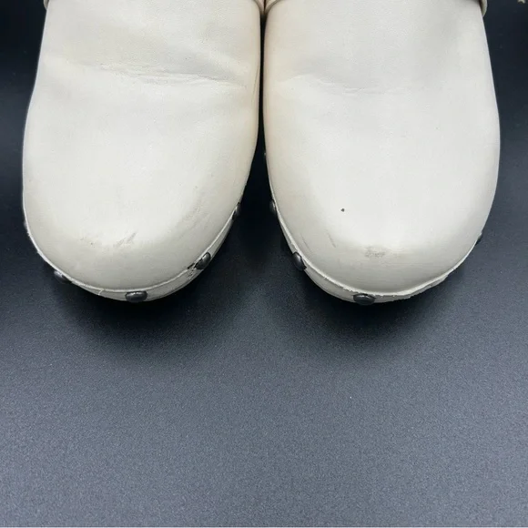 MIA ‎ Cream Clogs Sz 6.5 - Picture 3 of 9